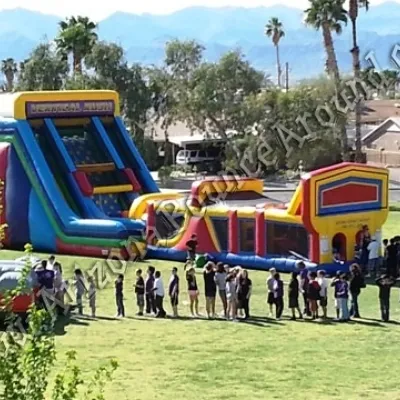 Inflatabel obstacle course for company parties