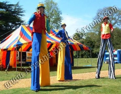 stilt walkers for hire